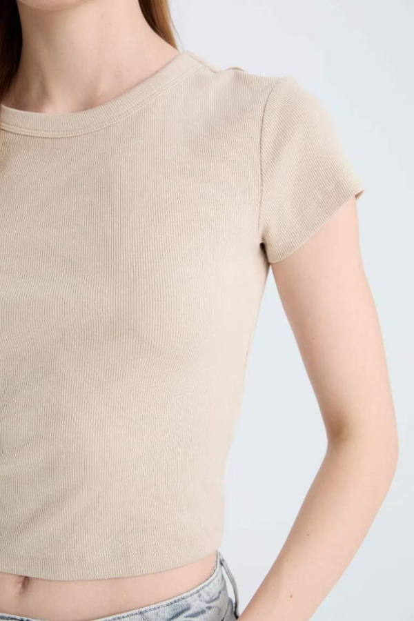 Resim Defacto Kadın T-shirt E0287AX/BG735
