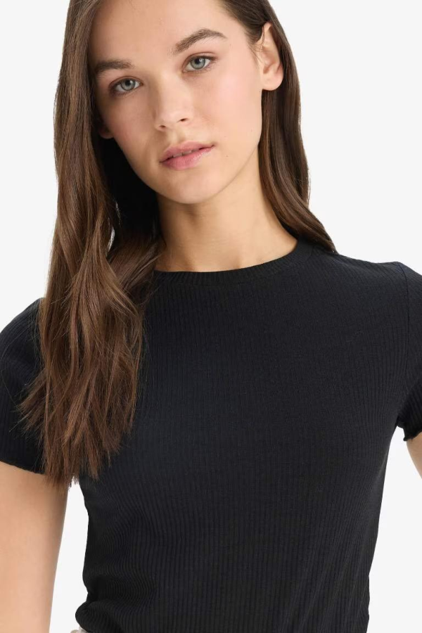 Resim Defacto Kadın Kısa Kol T-shirt K7064AZ/BK81