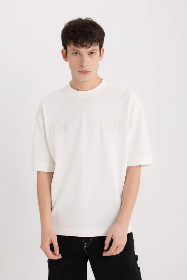 Resim Defacto Erkek  T-shirt D5756AXER137