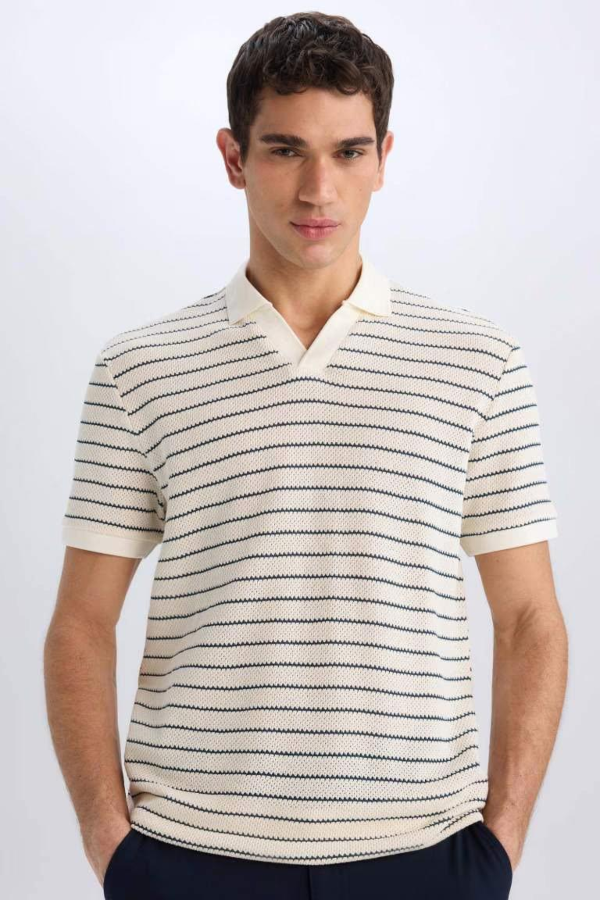 Resim Defacto Erkek T-shirt C4150AX/IN250