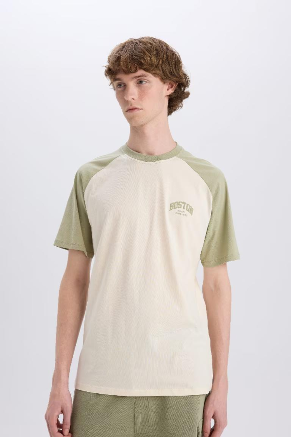 Resim Defacto Erkek  T-shirt D5569AXKH471