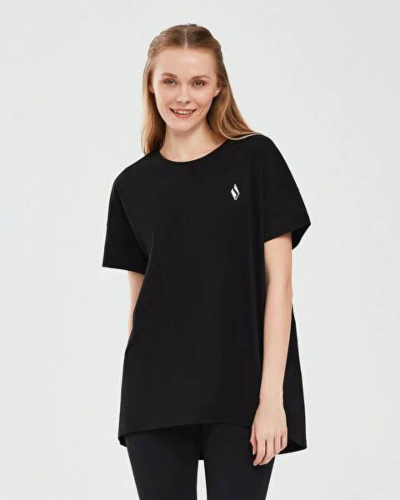 Resim Skechers W Crew Neck Graphic Tee Kadın  T-shirt S221482-001