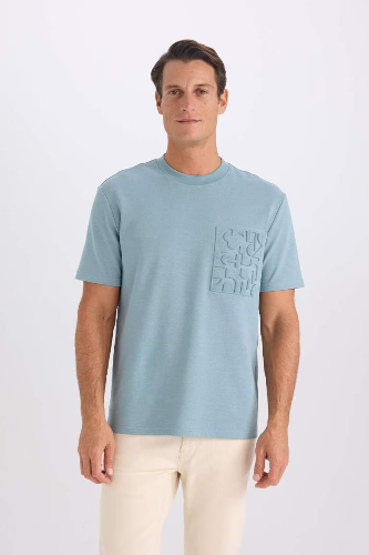 Resim Defacto Erkek  T-shirt D8923AXBE380
