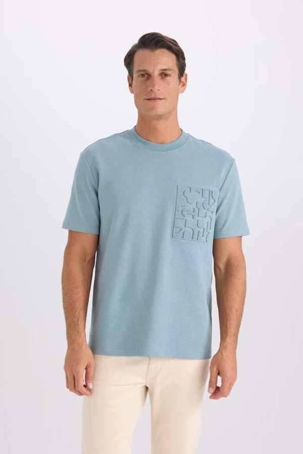 Resim Defacto Erkek  T-shirt D8923AXBE380