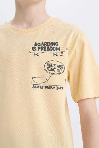 Resim Defacto Erkek Çocuk Kısa Kol T-shirt D9260A8YL252