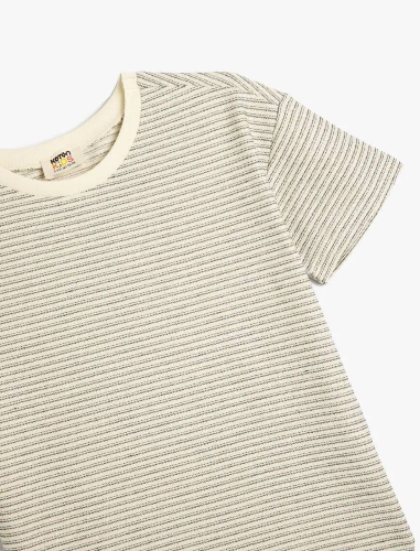 Resim Koton Erkek Çocuk T-shirt 5SKB10102TK
