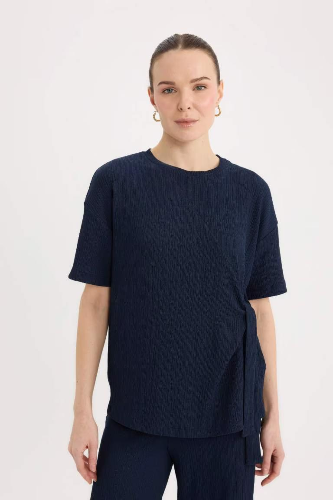 Resim Defacto Kadın T-shirt D5446AX/NV256