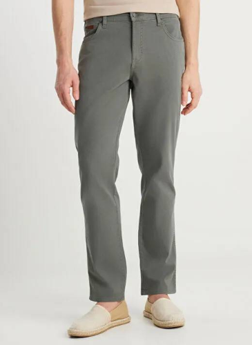 Resim Wrangler  Erkek Texas Pantolon W1218646300