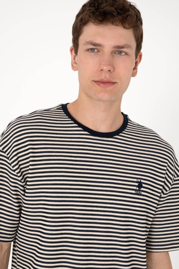 Resim U.S. Polo Assn Erkek T-Shirt 2106301 Cert