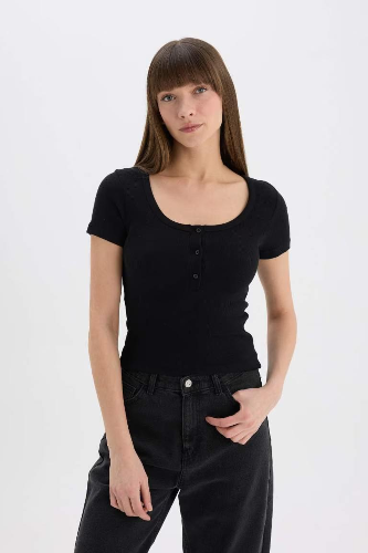 Resim Defacto Kadın Kısa Kol T-shirt E5781AX/BK81