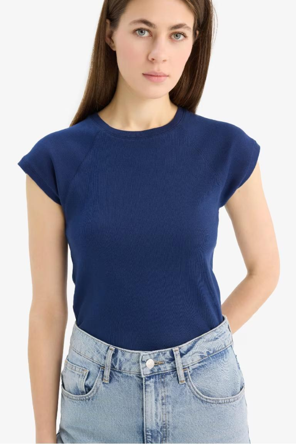 Resim Defacto Kadın T-shirt C7334AX/NV42