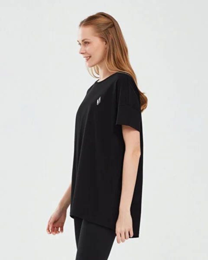 Resim Skechers W Crew Neck Graphic Tee Kadın  T-shirt S221482-001