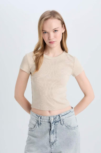Resim Defacto Kadın T-shirt E0287AX/BG735