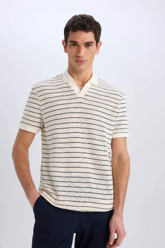 Resim Defacto Erkek T-shirt C4150AX/IN250