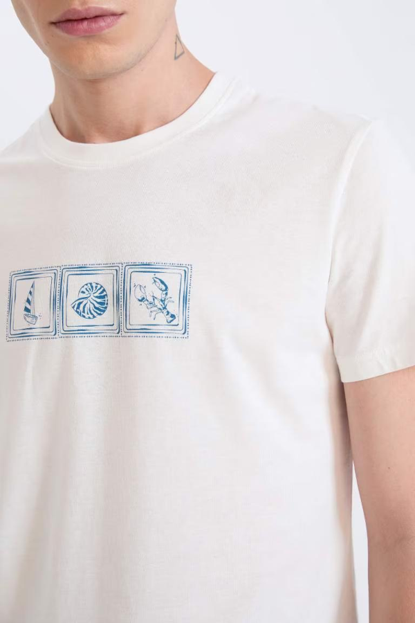 Resim Defacto Erkek  T-shirt D9356AXER105