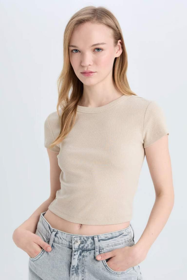 Resim Defacto Kadın T-shirt E0287AX/BG735