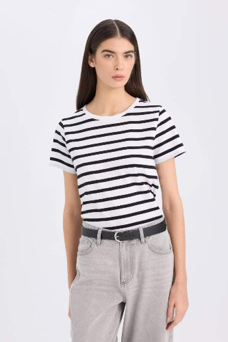 Resim Defacto Kadın Kısa Kol T-shirt C2612AXBK81