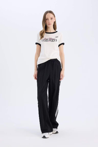 Resim Defacto Kadın Kısa Kol T-shirt E4378AX/WT32