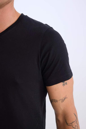 Resim Defacto Erkek  T-shirt D7938AXBK81