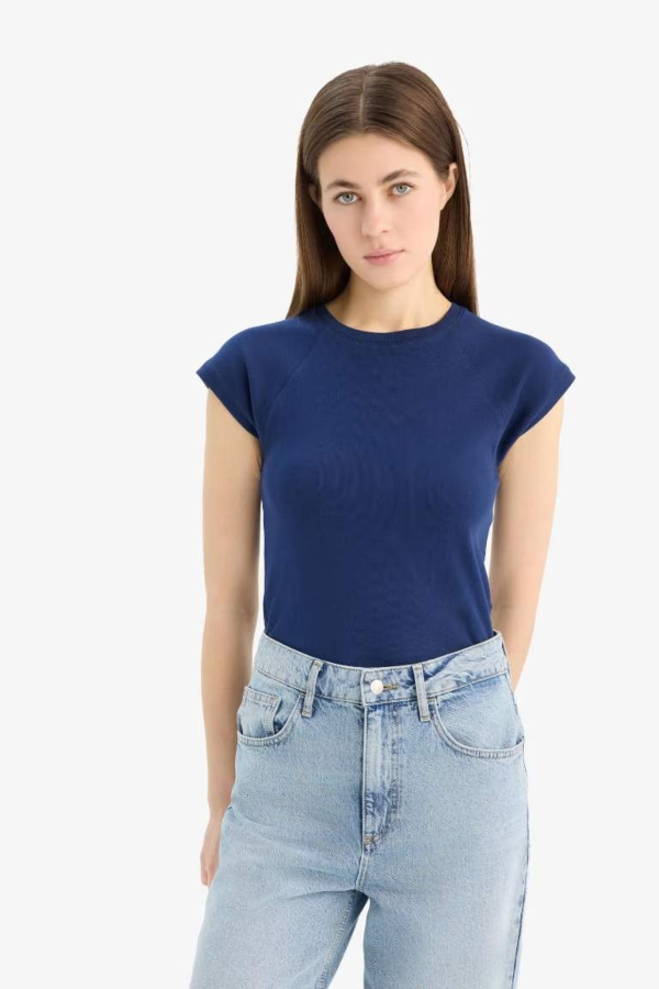 Resim Defacto Kadın T-shirt C7334AX/NV42