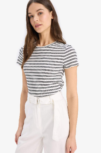 Resim Defacto Kadın Kısa Kol T-shirt K1965AZWT34