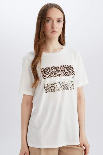 Resim Defacto Kadın Kısa Kol T-shirt D8925AXER138