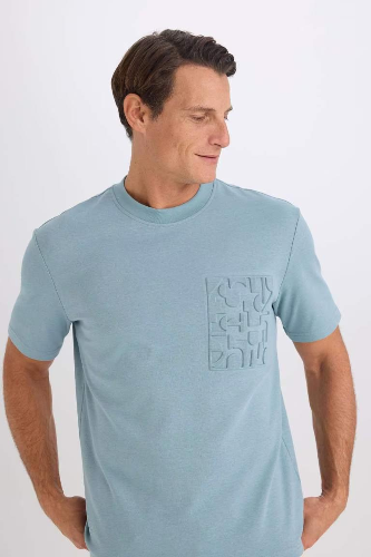 Resim Defacto Erkek  T-shirt D8923AXBE380