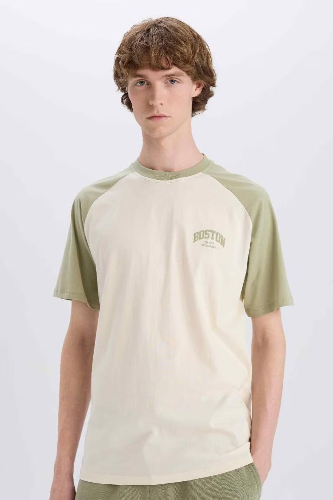 Resim Defacto Erkek  T-shirt D5569AXKH471