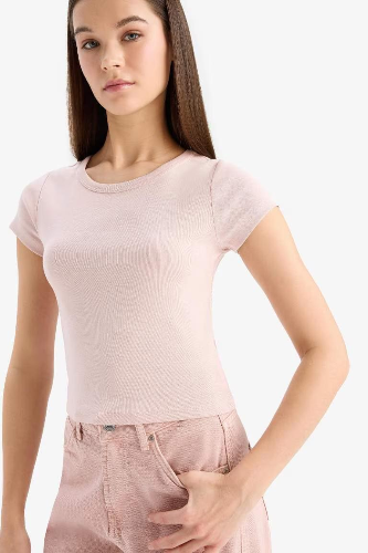 Resim Defacto Kadın T-shirt E0288AXBR476