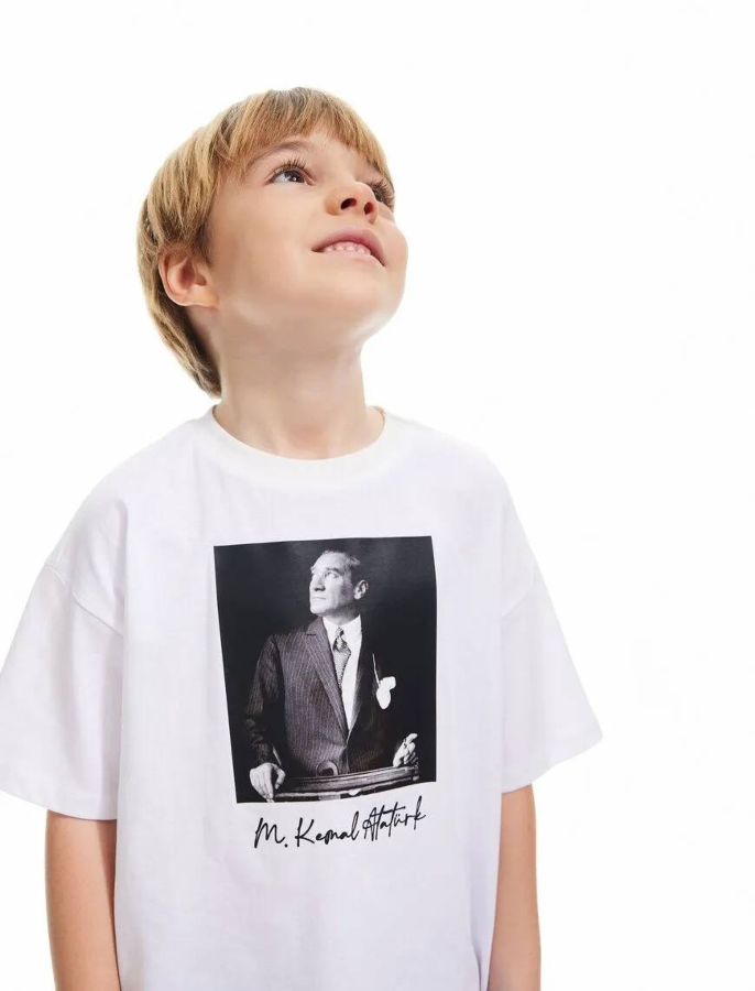 Resim Koton Erkek Çocuk T-shirt 5SKB10487TK