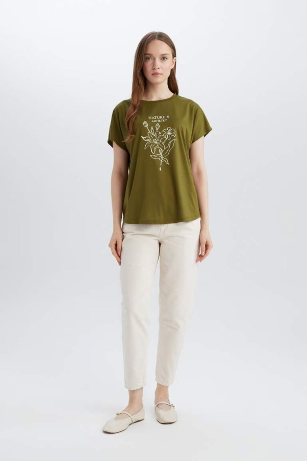 Resim Defacto Kadın Kısa Kol T-shirt E4352AXKH451