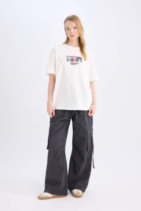Resim Defacto Kadın Kısa Kol T-shirt D9107AXWT32
