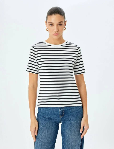 Resim Koton Kadın T-shirt 5SAK50040EK